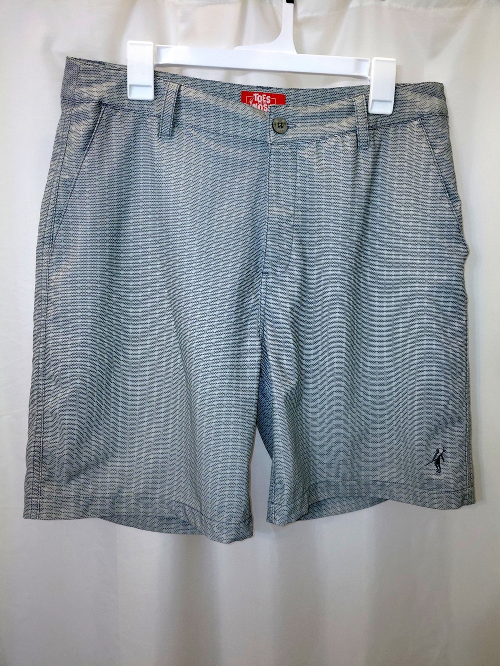 EUC sz 34 Toes on the Nose Light Gray/Green Patterned Flat-Front Shorts